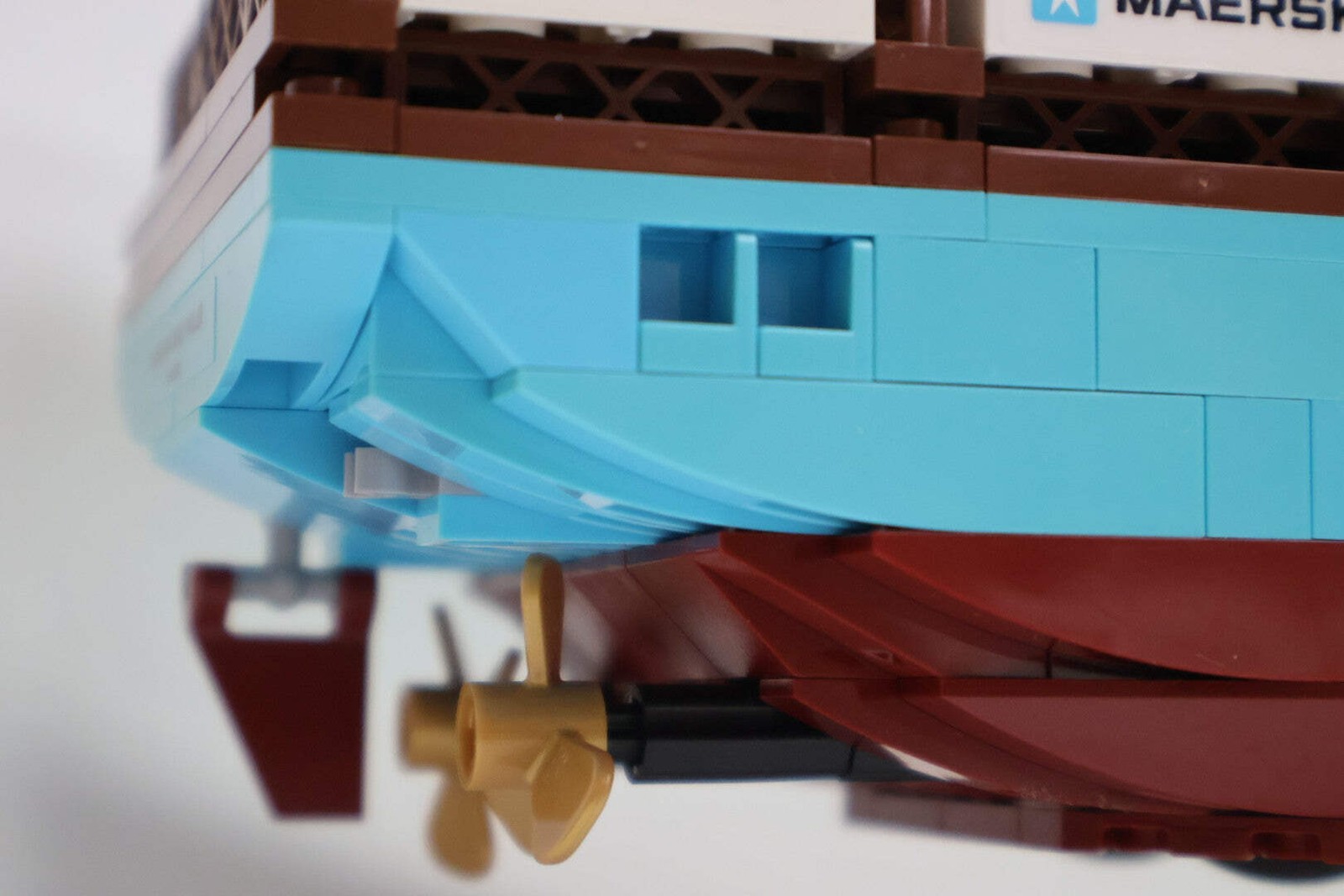LEGO Creator Expert Maersk Containerschiff 10241 – Bild 8