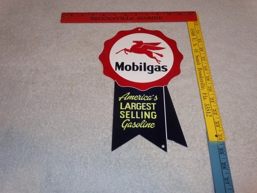 VINTAGE MOBIL MOBILGAS AMERICA'S LARGEST SELLING GASOLINE METAL PEGASUS OIL SIGN