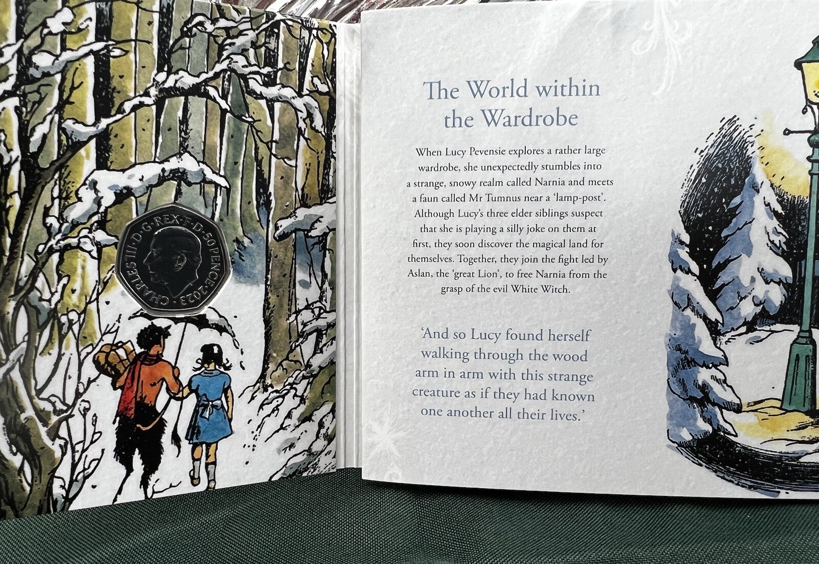2023 Royal Mint, 50p Narnia Coin & folder The Lion, Witch, & Wardrobe Gift