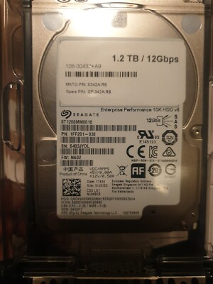  Seagate 1,2TB 10K SAS 12Gbps HDD Festplatte. Nagelneu aber nicht benutzt.