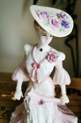 Coalport Lady Caroline at the Summer Garden Party Ltd Edition Vintage Figur  