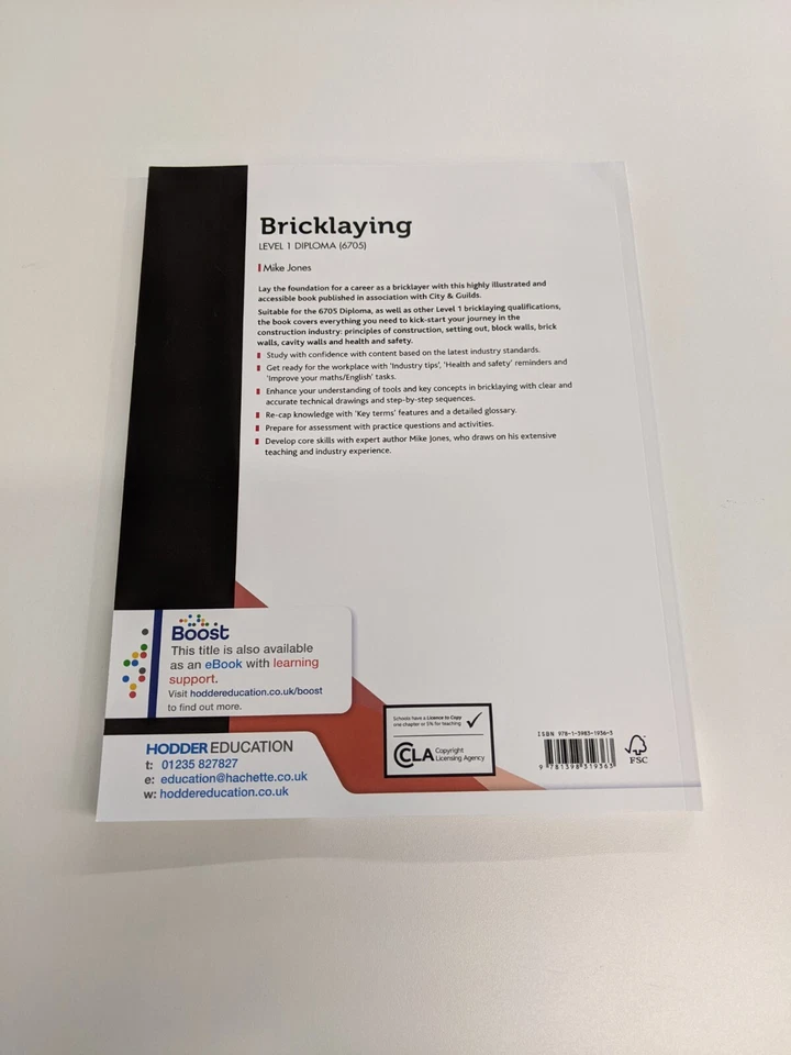 The City and Guilds Textbook Bricklaying for the Level 1 Diploma - Image 2 of 4