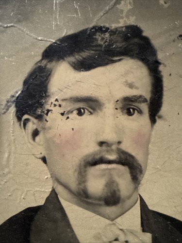 Hübscher Mann SEELENAUFNÄHER Schnurrbart Bart handgetönt antik 1870er Farbfoto - Bild 7 von 10