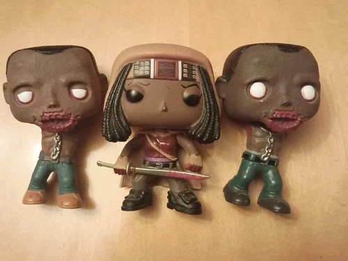 Funko The Walking Dead Michonne + Pets OOB Bundle