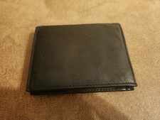 New Non-Branded Men's Black Genuine Leather Trifold Wallet