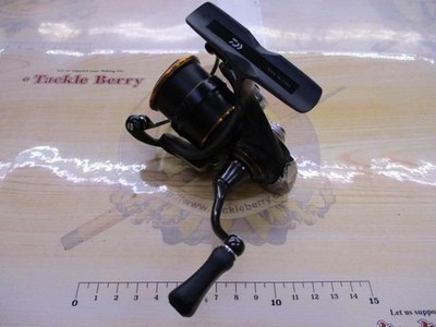 Daiwa 21 Presso LT2000SS-P Spinning Reel Used