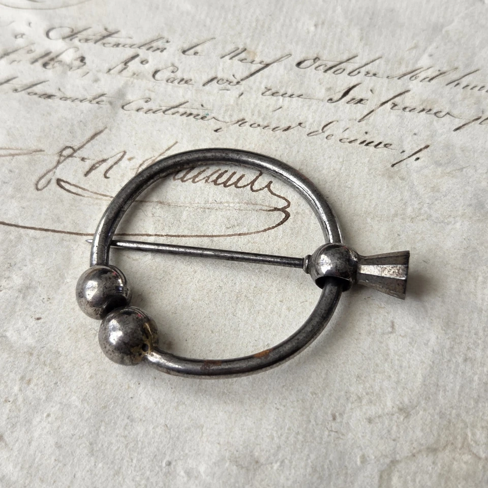 Fibule Ancienne XIXè en Acier Travail Français Napoléon III  - Photo 4/4