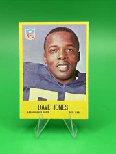 1967 Philadelphia Set-Break #90 Dave Jones Clean No Creases