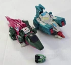 J-568 VINTAGE 1980'S HASBRO G1 TRANSFORMERS SKULLCRUNCHER & QUICKSWITCH