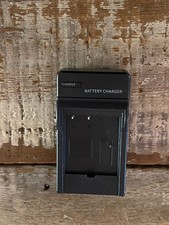 Video/Digital Travel Battery Charger, AC:100V-240V, 50/60 Hz, DC:4.2V, 600 mAh