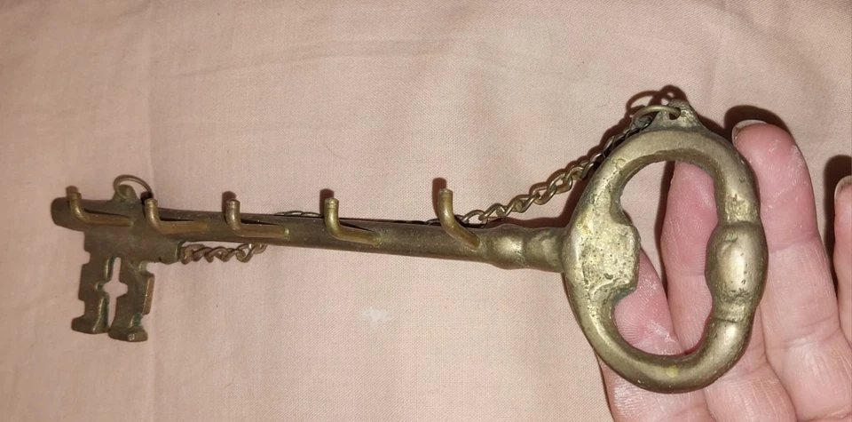 Vintage Brass Key Holder, 1960s 1970’s Era. - image 4 of 4