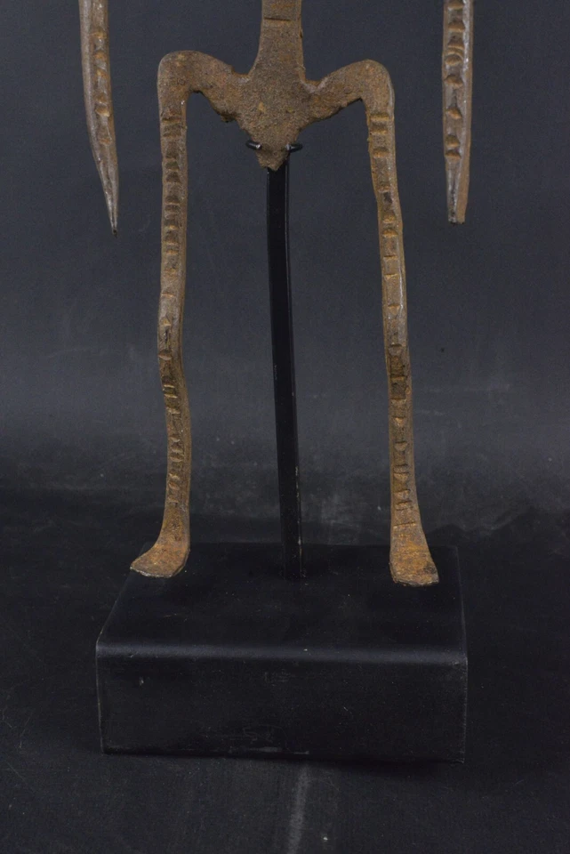 Statue / fétiche africain tiv du Nigéria en fer BP037 - Photo 3/4