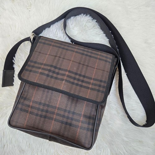 Burberry Nova Check Nylon Leather Crossbody Bag Authentic Excellent Condition