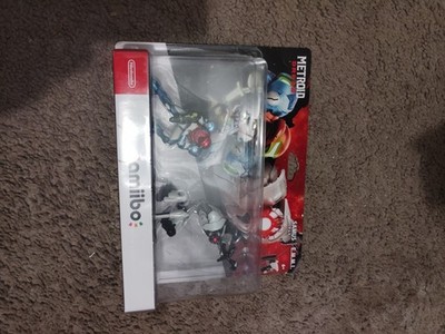 Nintendo amiibo Metroid Dread - Samus and E.M.M.I. Figures (2 Pack Set)