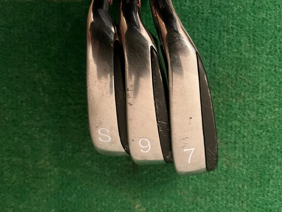 Ladies Lynx Crystal half set 5H, 7, 9 irons plus SW - Image 3 of 4