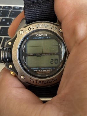 Casio DEP-700 Digital Watch Titanium Diver Scuba Log Memory Twin