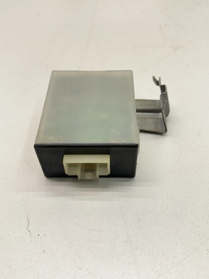 Nissan 300ZX Z32 1990-1996 módulo de control de relé de antena de alimentación 2+2 OEM Foto 2 de 4