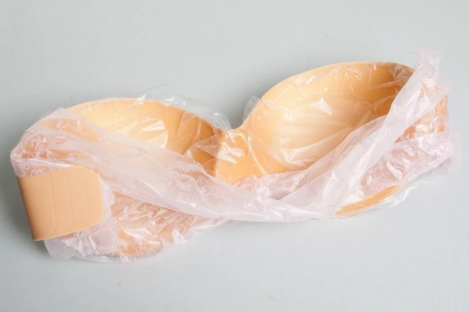 НОВЫЙ в коробке бюстгальтер Sassybax Very Bare Nude без спинки размер C - Изображение 3 из 4