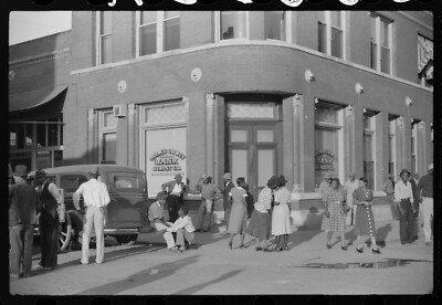 8'' x 10'' 1939 Photo Saturday afternoon, Lexington, Holmes County, Mississipp