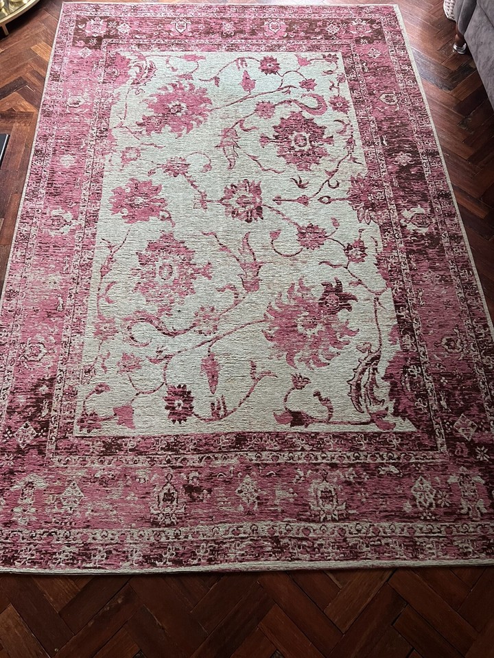 Benuta ,Frenchie Flora 235 x160cm, large vintage style Plum rug in Fab