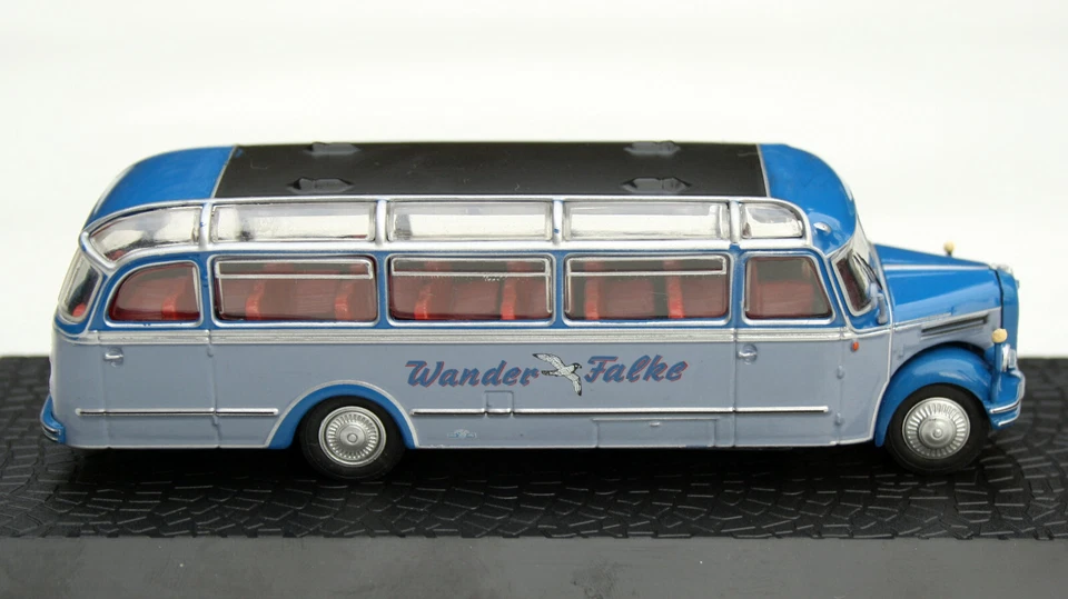 Borgward BO 4000 Reisebus Bj. 1952, " Wander Falke ", Blu, Ixo-Modell Im M.1:72 - Immagine 3 di 4