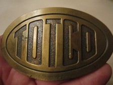 VINTAGE TOTCO COMPANY BELT BUCKLE - HEAVY BRASS - GW6