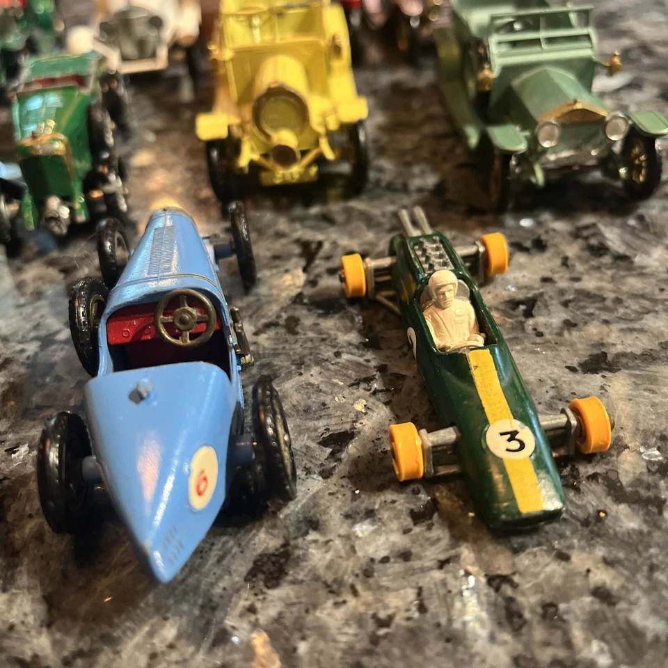 Lote de 13 modelos Lesney de coches fundidos a presión de antaño de colección Bugatti Rolls Royce Foto 4 de 4