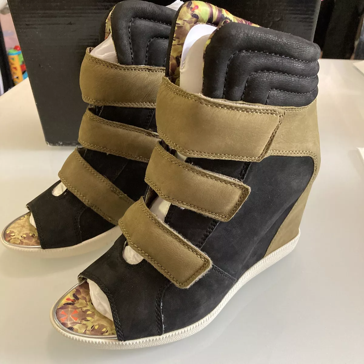 Wedge sneakers best sale boutique