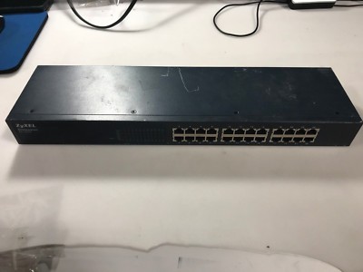 ZyXEL ES-1024A Ethernet Switch