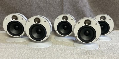Focal Dome Satellite Weiß Polyglass