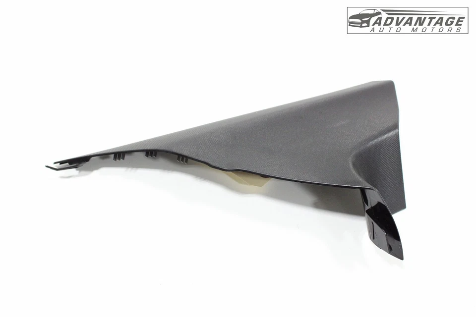 2015-2016 BMW M235I XDRIVE F22 REAR LEFT UPPER C PILLAR QUARTER TRIM COVER OEM - Image 3 of 4