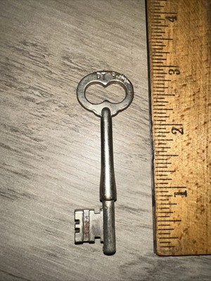 Antique Corbin Skeleton Key Solid Barrel #DT9 Original Key