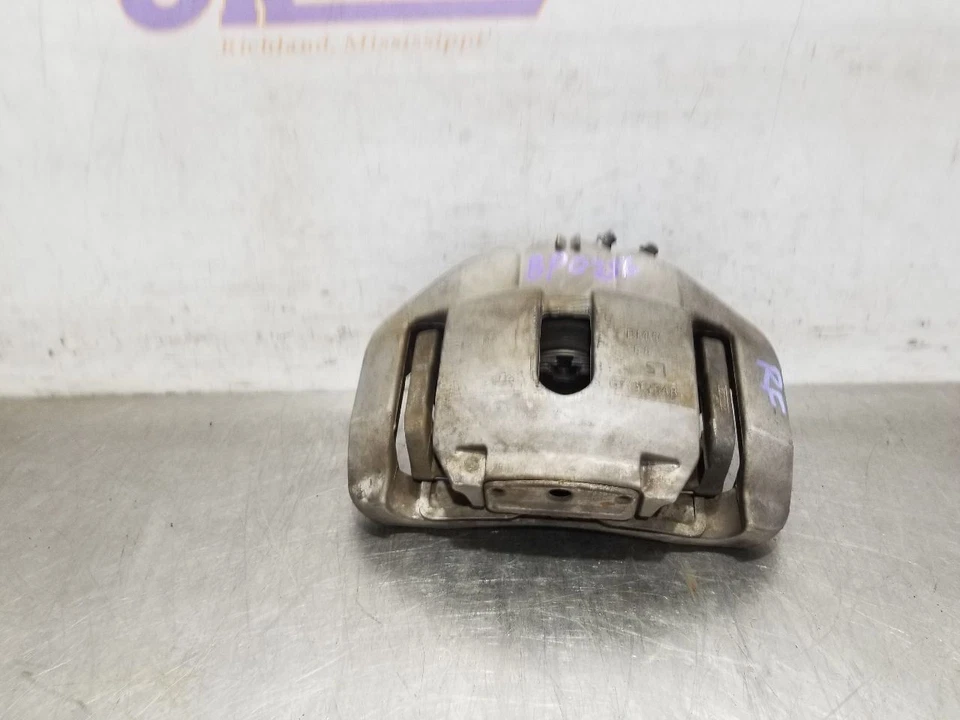 10 2010 BMW 335I M PINZA FRENO DELANTERO DERECHO PASAJERO Foto 2 de 4