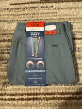 Greg Norman Men's Performance Pant Green Size 34X34 Stretch ML75 Yarn