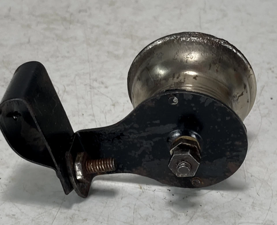 Vintage 6v Bicycle / Motorcycle Lamp Rear Red Tail Light classic old Metal Cycle - Image 3 of 4