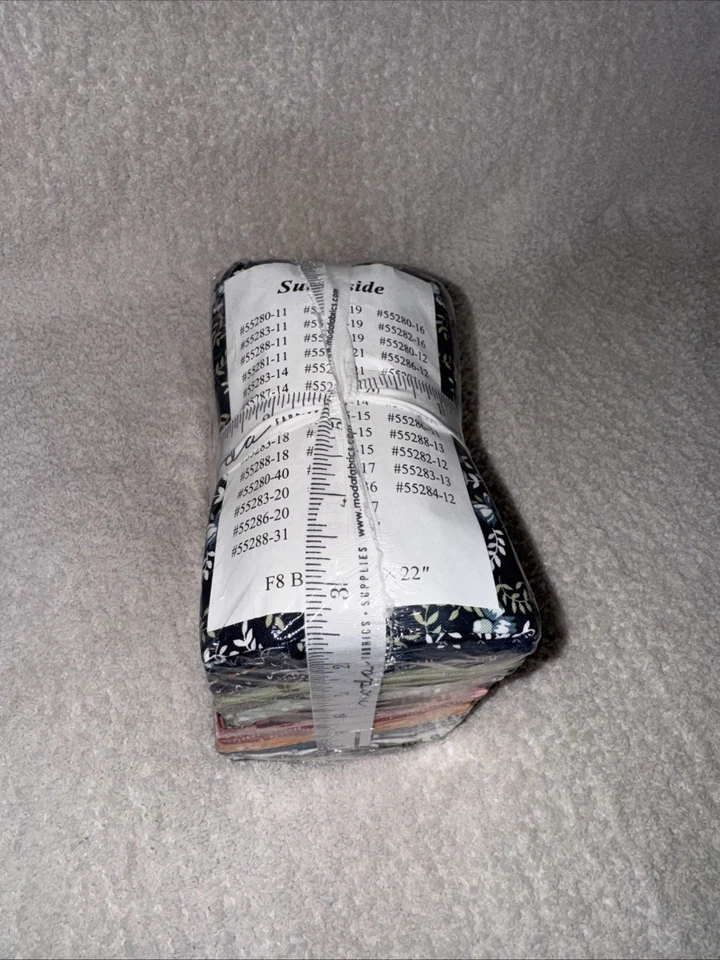 Sunnyside By Camille Roskelley For Moda. Out Of Print Fat Eighth Bundle - Image 4 of 4