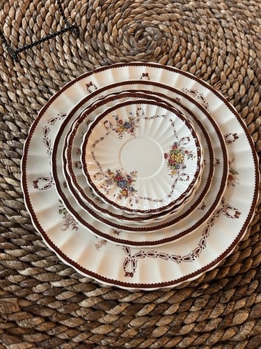 8 Piece Pl. setting “ Husk“ Copeland plate, bread plate, tea, coffee cup,desert - Picture 19 of 21