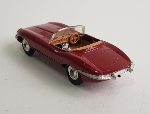 Rare Maroon Corgi Toys No. 307, 'E' Type Jaguar Superb V N Mint condition - Picture 3 of 12
