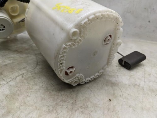 2011-2015 Buick LaCrosse 2.4L Fuel Pump Assembly 13591635 OEM - Picture 8 of 10