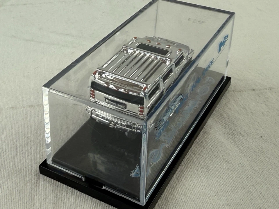 2005 Hot Wheels Pre Toy Fair Bling Hummer H2 rare silver - Image 4 of 4
