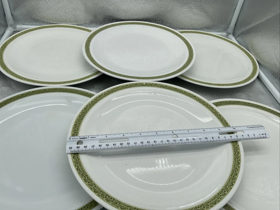 CENTURA by CORNING * 6 DINNER PLATES 10 1/2" * LYNWOOD GREEN - Image 2 of 4