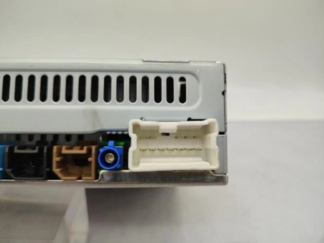 Autorradio original RENAULT SCENIC 4 281150974R - Imagen 3 de 4