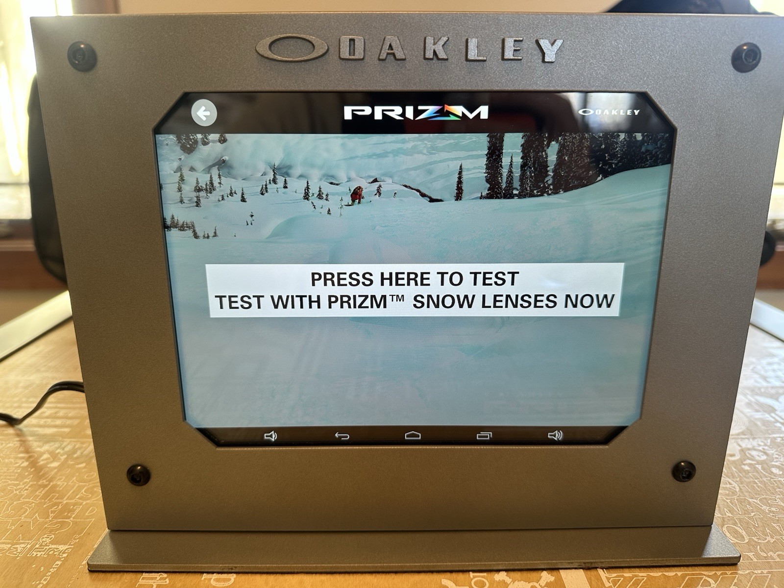 RARE Authentic Oakley PRIZM Digital Tower Tester Display Collector Item