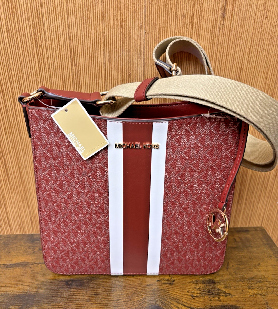 Michael Kors Jet Set Travel Messenger Bag Crossbody MK Signature