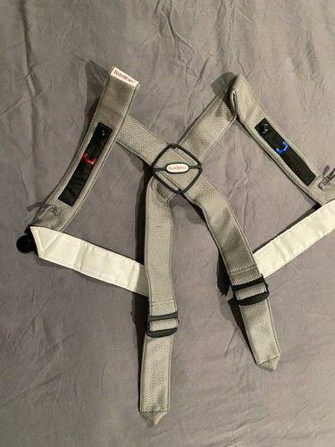 USED !! - BABY BJORN Original Baby Harness. Gray Mesh - 0-25 Lbs. - Picture 6 of 10