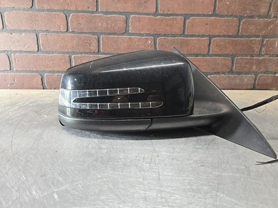 2016 Mercedes OEM CLA250 Right RH Mirror w/ Signal  C117 W117 11WIRE 1440L