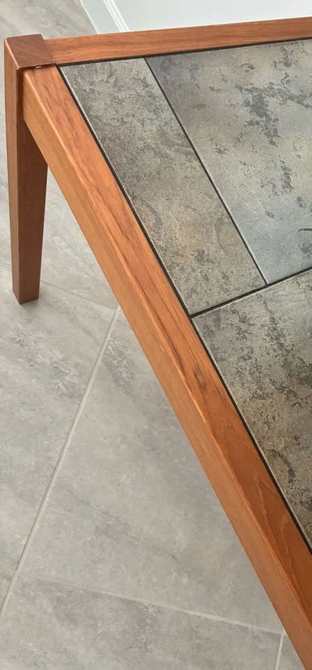 Датский современный консольный стол середины века Gangso Mobler из тика и плитки сделано в Дании - Изображение 3 из 4