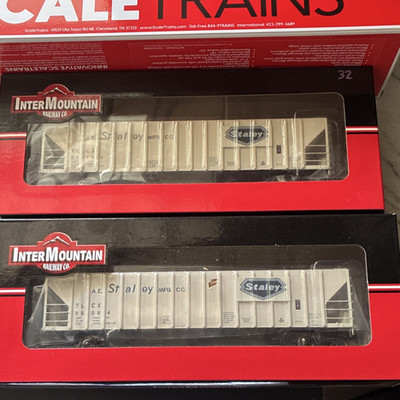 (1) InterMountain HO Scale Covered Hopper Car Staley White 472213-06 Pick a No.