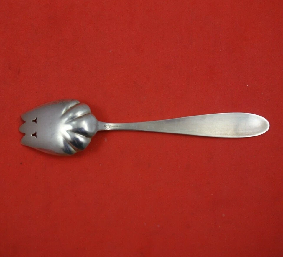 Tenedor de helado de plata esterlina Pilgrim by Manchester perforado original 5 3/8" Foto 2 de 3