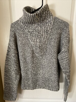 Women's Mock Turtleneck Zip Pullover Sweater Universal Thread Gray Large  NWT